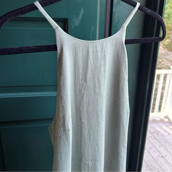 Pale Green T-Back Dress - Picture 9 of 10
